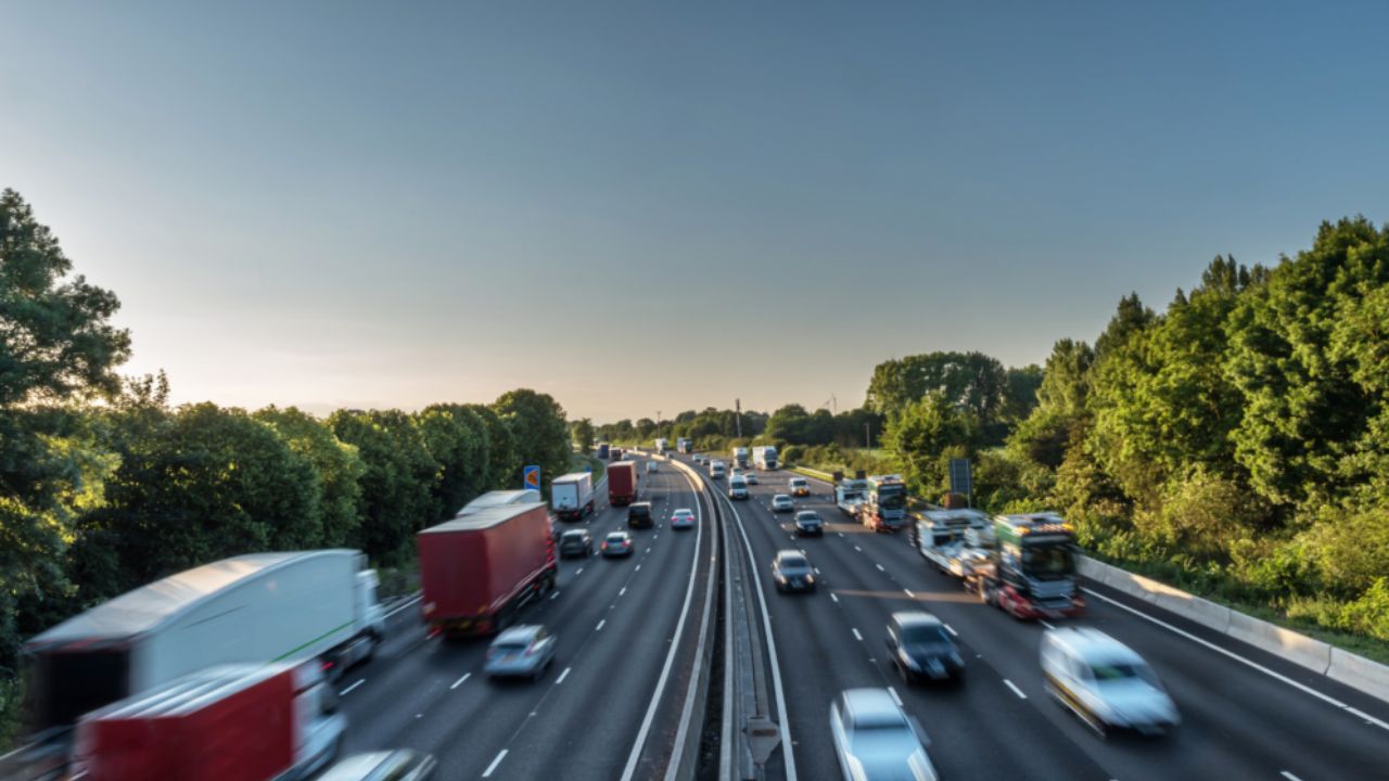 13,000 drivers issued £100 fine