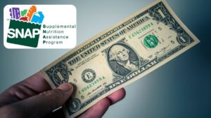 CASHING IN SNAP recipients’ benefits